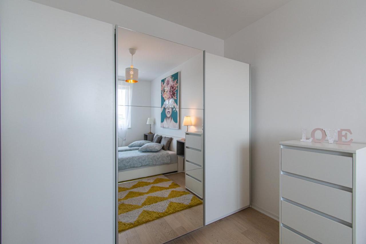 Flexible Selfcheckins 32 - Zagreb - Garage - Electric Vehicle Ccharger - Big Loggia - New - Apartments Repinc 32 Exterior foto